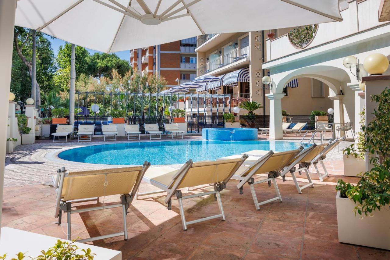 Parco Dei Principi Boutique Hotel Rimini Eksteriør billede